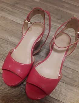 Rote Guess-Damenschuhe – elegant & neuwertig – 30€ - Duisburg