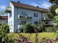 Radolfzell-sehr gepflegtes REH mit 3 Wohnungen und 4 Garagen, gute Rendite! - Radolfzell (Bodensee)