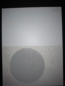 Xbox one S + 1 Controller - Salzgitter