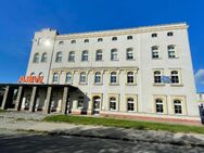 Objekt-Nr.: 142/24 - großes Gewerbeobjekt mit Büro- und Lagerflächen und 3 Wohneinheiten in Falkenstein - Falkenstein (Vogtland)