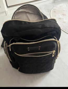 Praktischer Baby Wickelrucksack – viel Stauraum & funktional - Wesseling