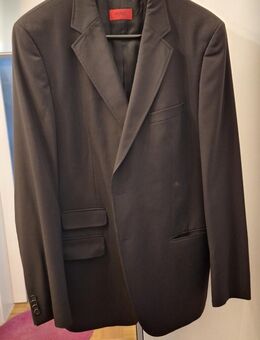 Hugo Boss Herrenanzug schwarz, Größe 54 - Essen