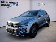 VW T-Roc, 1.5 TSI STYLE, Jahr 2024 - Walldorf (Baden-Württemberg)