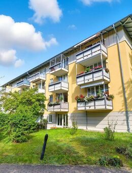 Freie, helle 2-Zimmer-Wohnung! Aufzug! BLK! TG! EBK! - Dresden