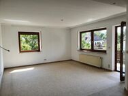 4-Zimmer-Wohnung in ruhiger, zentrumsnaher Lage mit TG-Stellplatz - Bad Mergentheim