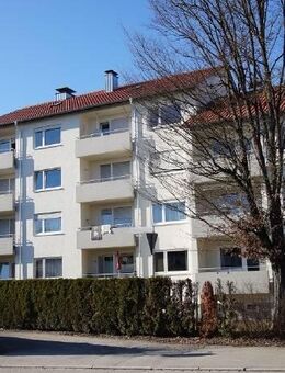 Schöne 3 Zimmer-ETW mit Balkon - Straubing