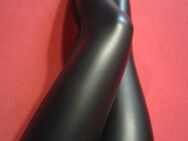 NEU Schöne H&M Leder Leggings Gr. S Kunstleder Leggins Schwarz Stretch - Gelsenkirchen