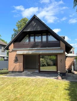 PURNHAGEN-IMMOBILIEN - Freistehendes 1-Fam.-Haus mit schönem Grundstück in ruhiger Wohnlage von Blumenthal! - Bremen