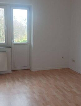 Seltene Gelegenheit! 2 Zi. Wohnung ab sofort plus 2 Monat Kaltmieterlass!!! - Helmstedt