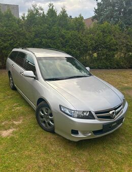 PKW Honda Accord TÜV / AU neu - Essen (Oldenburg)