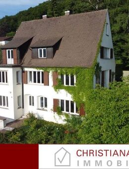 STILVOLL WOHNEN MIT TRAUMHAFTEM BLICK: EFH in Albstadt-Ebingen - Albstadt