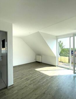 Charmante Dachgeschoss-Maisonettewohnung in Kiel-Wellsee - Kiel