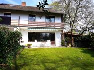 Solide, zweigeschossige, sanierungsbedürftige Doppelhaushälfte mit Charme! - Lingen (Ems)