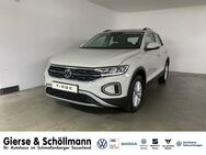 VW T-Roc, 1.0 l TSI Life OPF, Jahr 2022 - Schmallenberg