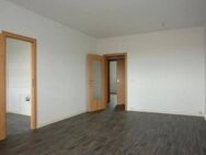 2-Raum-Wohnung mit Balkon und Einbauküche - Altenburg