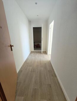 frisch für Sie renoviert! - Brandenburg (Havel)