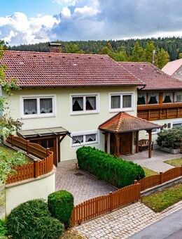 HEGERICH: Idyllisch wohnen mit Weitblick - ideal für Familien oder Generationenwohnen - Emskirchen