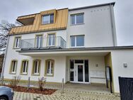 2. Bezug! Großzügige 3.RW. mit Balkon, Aufzug, Wohnküche u.v.m. zu vermieten! - Bretnig-Hauswalde