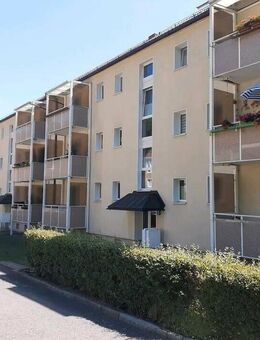 Gepflegte Eigentumswohnung im schönen Thal (OT Ruhla) mit Blick auf die Burgruine Scharfenberg - Ruhla