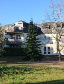 "Kapitalanleger aufgepasst", Großzügig geschnittene Wohnung, nahe dem Lilienthal Park*gr. Balkon*Wannenbad*zzgl. Hobbyraum* - Berlin