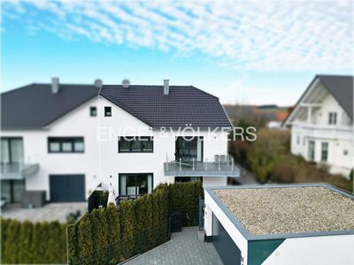 Stilvolle Ruheoase mit hoher Privatsphäre vor den Toren Regensburgs