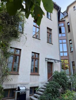geräumige 3- Raum-Maisonettewohnung mit separatem Eingang in ruhiger Hinterhauslage der Augustastraße ! - Görlitz