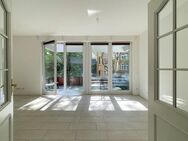 elegante helle ruhige 2-Zi-Neubau-Wohnung mit grossem Balkon - Berlin