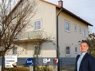 **Familienfreundliches Zuhause in Burgkirchen: 5 Zimmer, Garten, zwei Garagen* - Burgkirchen (Alz)