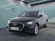 Audi Q3, 45 TFSI e, Jahr 2021 - München