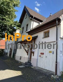 +++ Einfamilienhaus mit kleinem Garten in Dettingen - Dettingen (Erms)