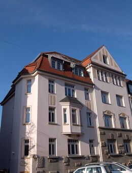 Schönefeld - geräumige 3-Raumwohnung mit Balkon und Tageslichtbad in verkehrsgünstiger Lage - Leipzig