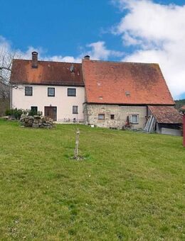 Bauernhaus mit viel Liebe renoviert - Lehrberg