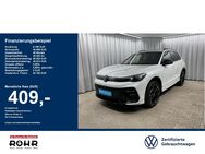 VW Tiguan, R-Line ( HarmanKardon Standheizu, Jahr 2024 - Passau