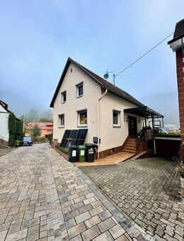 Einfamilienhaus renoviert und provisionsfrei zu verkaufen - Annweiler (Trifels)