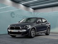 BMW X2, sDrive20i, Jahr 2021 - München