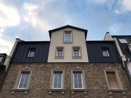 Schöne 2-Zimmer Altbauwohnung, zentrale Lage - Wiesbaden