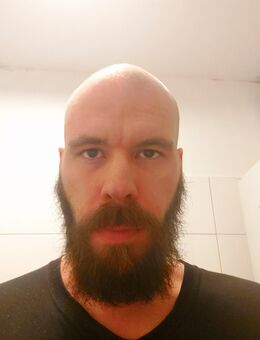 Neurodivergenter Mann (38) sucht ehrliche Frau - Wilhelmshaven