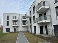 Altersgerecht Wohnen: Barrierefreie 2-Zimmer-Wohnung mit Einbauküche und Balkon im Erstbezug - Greifswald