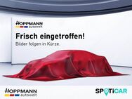 VW Touran, 1.5 l TSI Highline R-Line, Jahr 2018 - Siegen (Universitätsstadt)