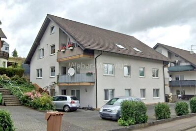 5-Parteienhaus mit 7 PKW-Stellplätzen auf 525 m²-Grundstück / gepflegter Zustand / voll vermietet
