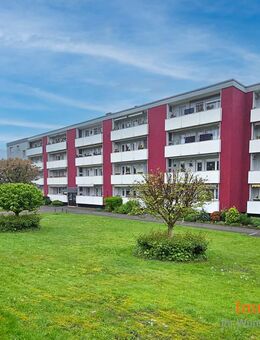IMMOSPACE ** CHARMANTE ETAGENWOHNUNG MIT BALKON UND GARAGENSTELLPLATZ ** - Velbert
