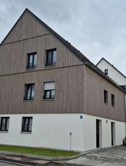 -eigentlich Erstbezug- hochwertige Erdgeschoss-Wohnung mit EbK - Wolnzach