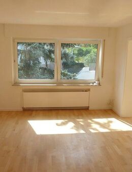 Helle gepflegte 3-Zimmerwohnung mit Balkon in ruhiger Lage - Wendlingen (Neckar)