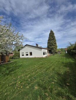 Freistehendes Einfamilienhaus mit Einliegerwohnung - Hörgertshausen