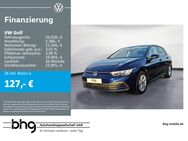 VW Golf, 2.0 TDI Life Golf Life, Jahr 2023 - Reutlingen