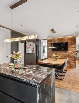 Traumhaus mit Wintergarten und großem Grundstück in Osnabrück - Osnabrück