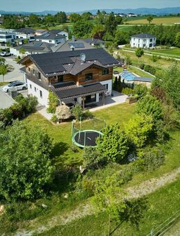 Stilvolles Einfamilienhaus in ökologischer Holzbauweise - ein Wohntraum - Oberschneiding