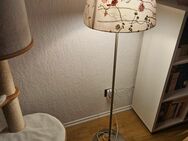 NYFORS Standleuchte, vernickelt weiß/Ikea Lampe mit Blumenschirm - Bad Neuenahr-Ahrweiler