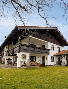 Am Chiemsee: Wohnen, wo Bayern am schönsten ist mit herrlichem Bergblick - Grabenstätt
