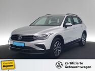 VW Tiguan, 2.0 l TDI Life, Jahr 2022 - Krefeld